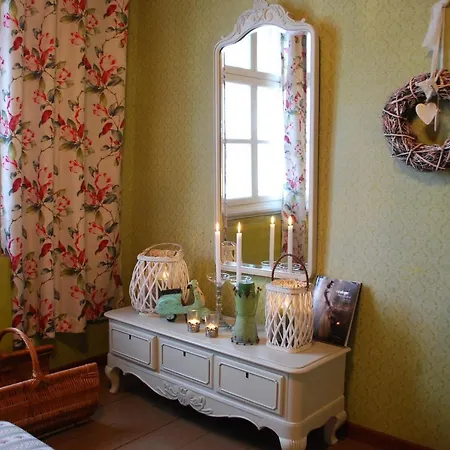 Loeydoen Kartano فندق Ristiina