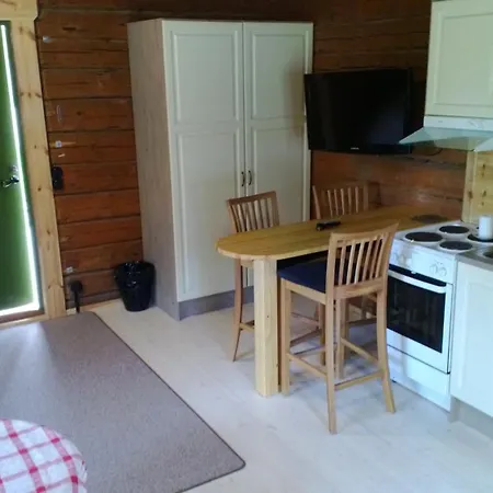 Hotel Loeydoen Kartano *