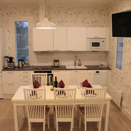 Loeydoen Kartano Hotel *