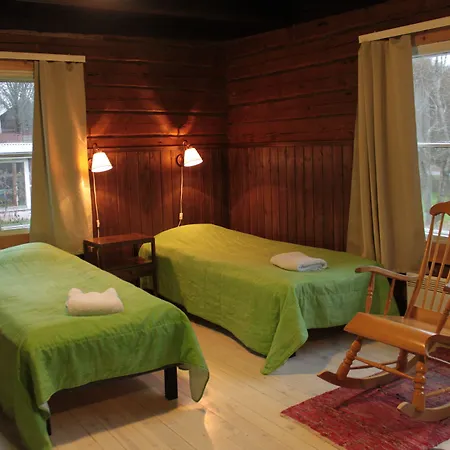 Hotel Loeydoen Kartano *