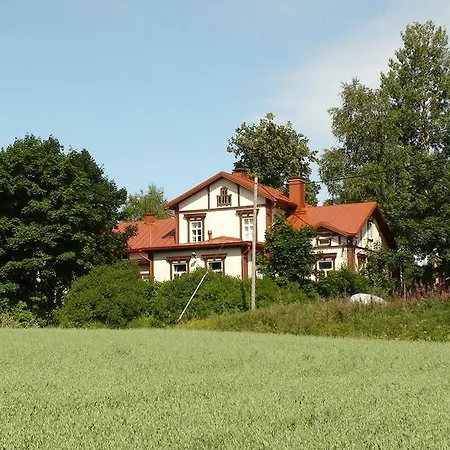 Loeydoen Kartano Ristiina