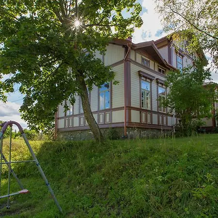 Loeydoen Kartano Hotel *