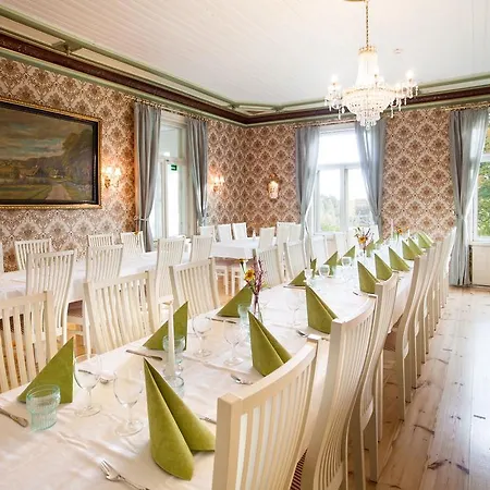 Hotel Loeydoen Kartano